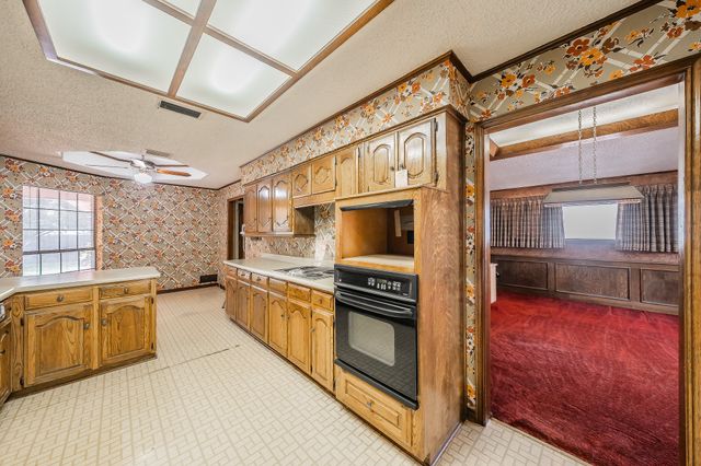 7720 Lone Moor Circle, Dallas, TX 75248