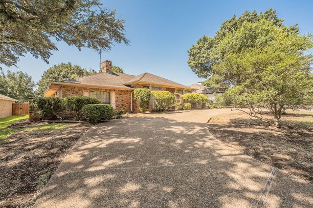 7720 Lone Moor Circle, Dallas, TX 75248