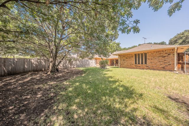 7720 Lone Moor Circle, Dallas, TX 75248