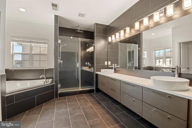 11620 PORT ROYAL AVE, Waldorf, MD 20602