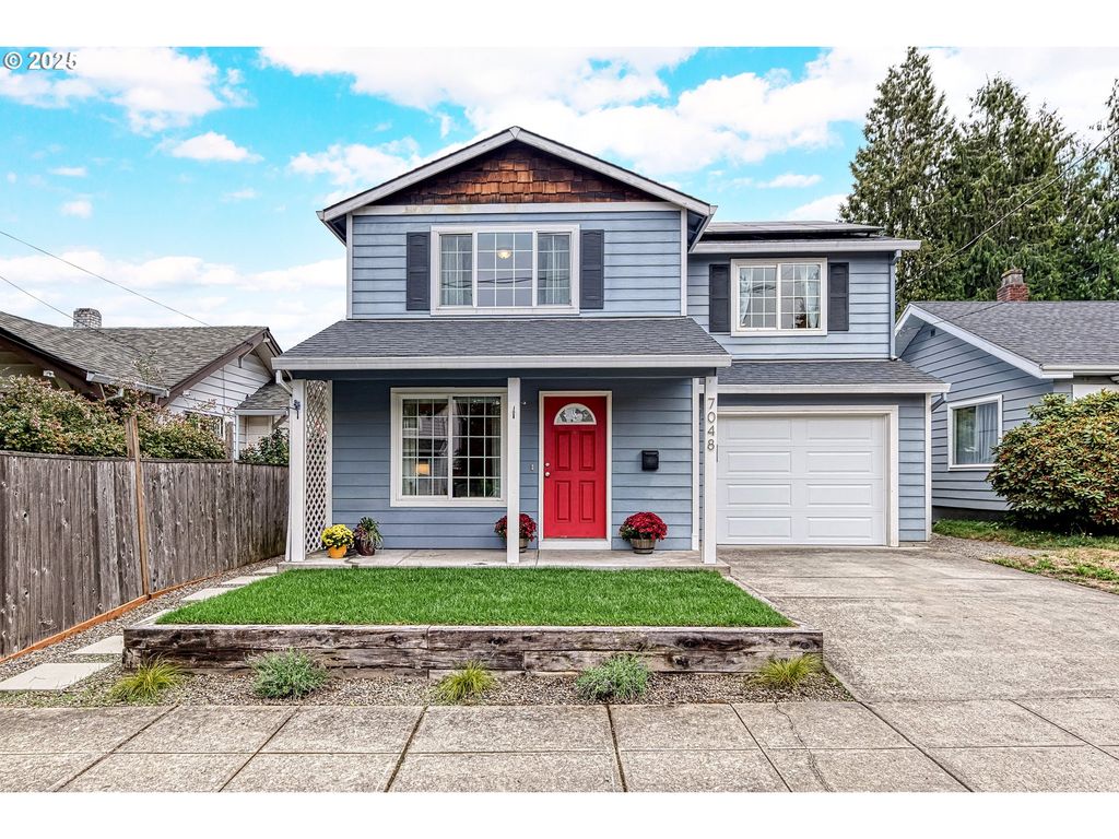 7048 Ne 7TH Pl, Portland, OR 97211