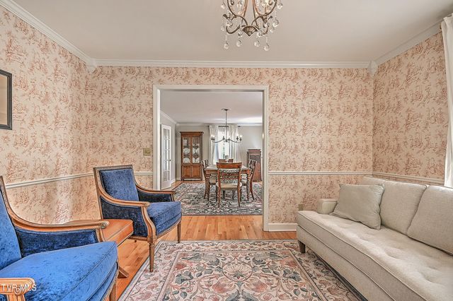 1032 Rotherwood Drive, Kingsport, TN 37660