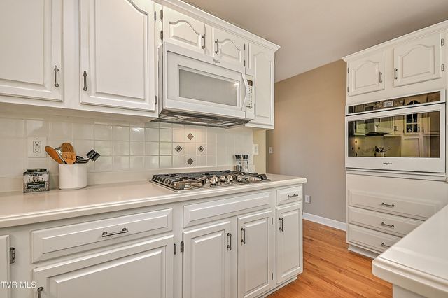 1032 Rotherwood Drive, Kingsport, TN 37660