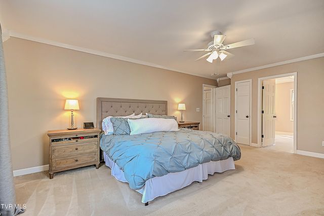 1032 Rotherwood Drive, Kingsport, TN 37660