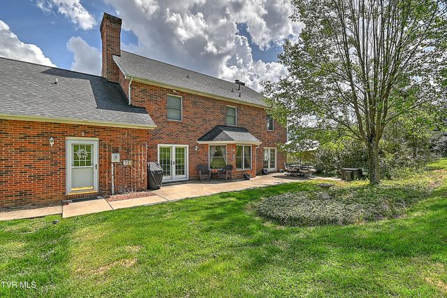 1032 Rotherwood Drive, Kingsport, TN 37660