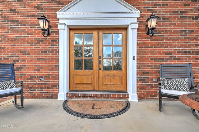 1032 Rotherwood Drive, Kingsport, TN 37660