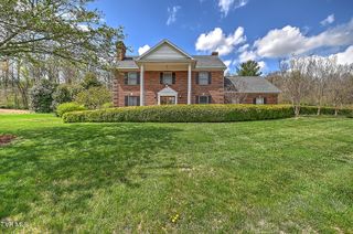 1032 Rotherwood Drive, Kingsport, TN 37660