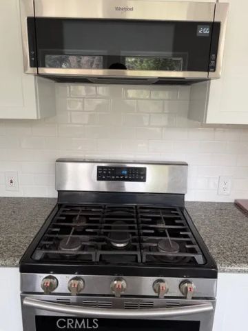 402 N Irving, Los Angeles, CA 90004