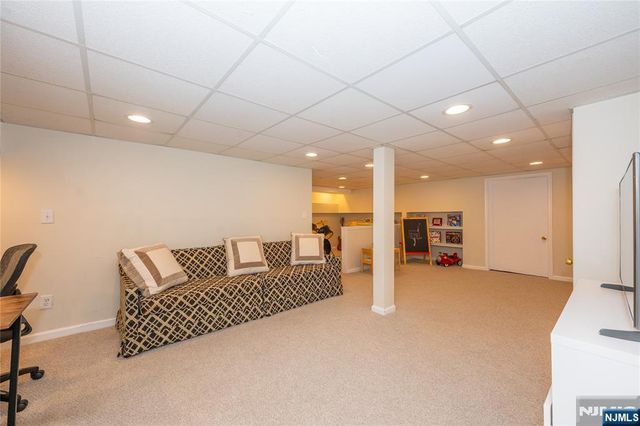 91 Ernst Avenue, Bloomfield, NJ 07003