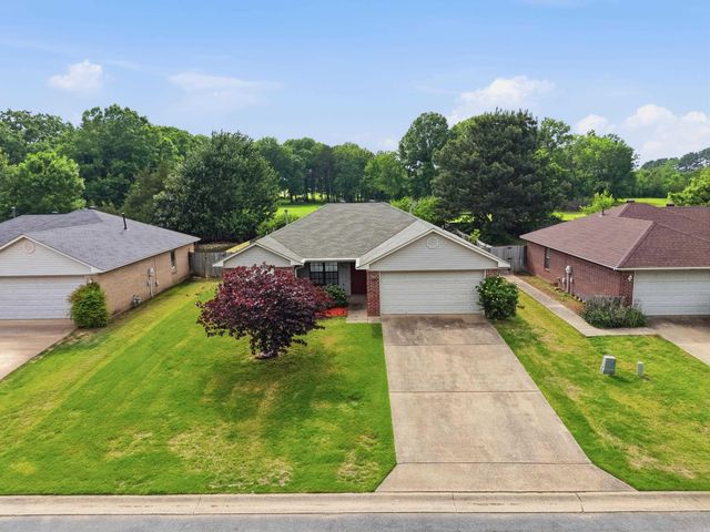 255 Grand Falls, Conway, AR 72032