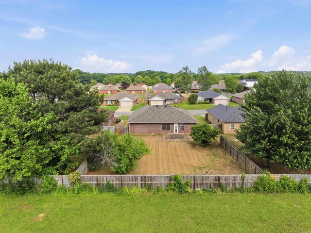 255 Grand Falls, Conway, AR 72032