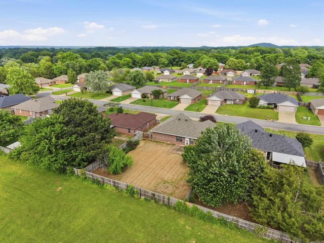 255 Grand Falls, Conway, AR 72032