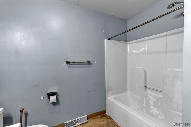31 Johnson Street, Buffalo, NY 14212
