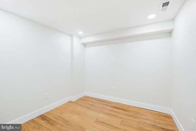 5717 SHAW DR, Frederick, MD 21704