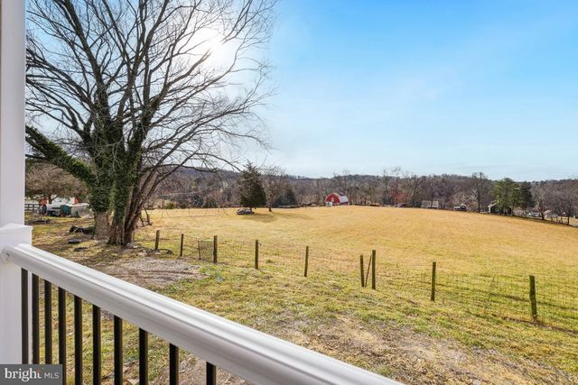 5717 SHAW DR, Frederick, MD 21704