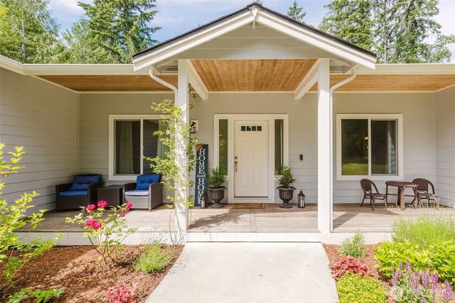 18713 NW Hintzville Road, Seabeck, WA 98380