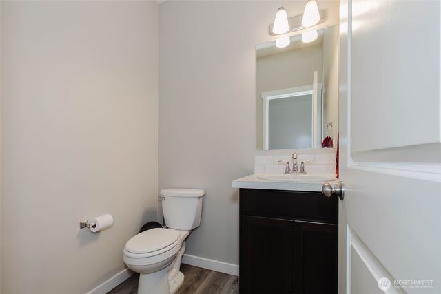 18713 NW Hintzville Road, Seabeck, WA 98380