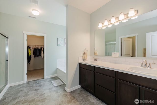 18713 NW Hintzville Road, Seabeck, WA 98380