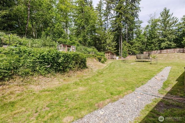 18713 NW Hintzville Road, Seabeck, WA 98380