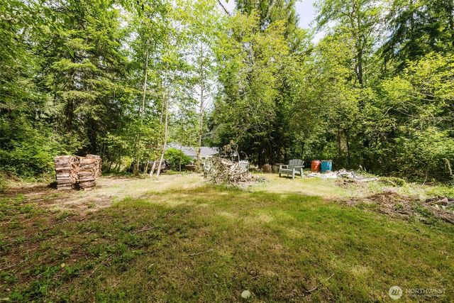 18713 NW Hintzville Road, Seabeck, WA 98380