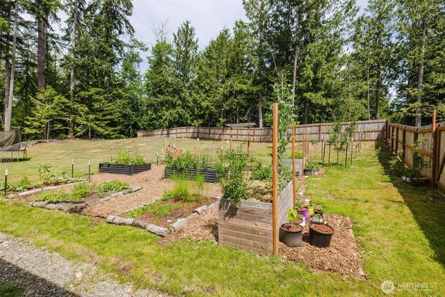 18713 NW Hintzville Road, Seabeck, WA 98380