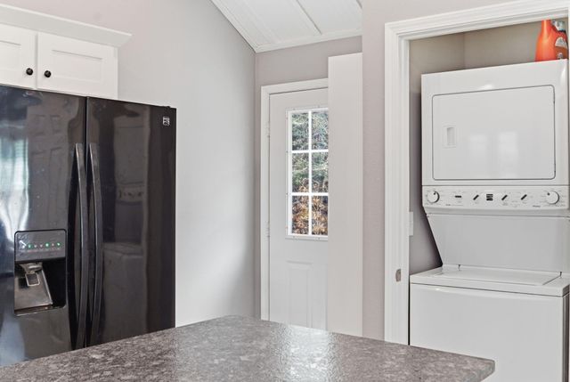 1290 Peace In Valley Road, Blue Eye, MO 65611