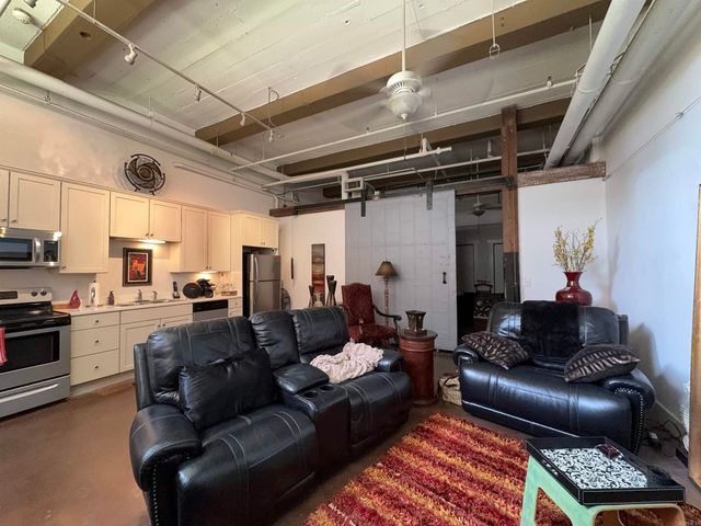 423 E 3Rd St Courtyard 5, Little Rock, AR 72201