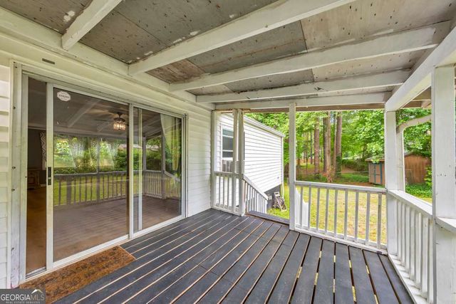 4368 Clark Circle SE, Acworth, GA 30102