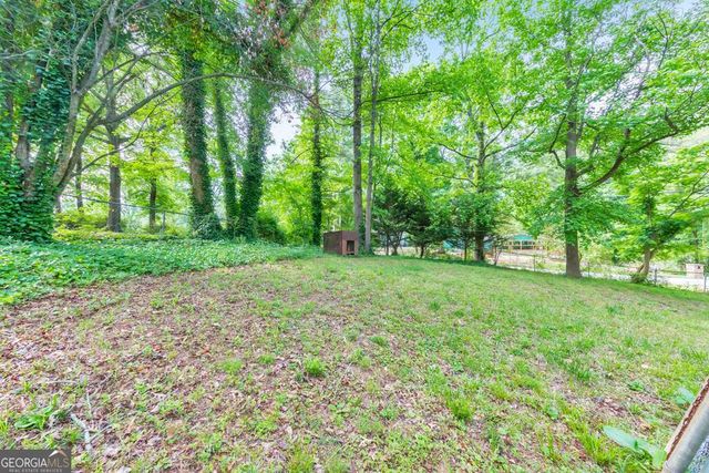 4368 Clark Circle SE, Acworth, GA 30102