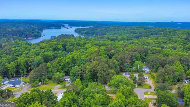 4368 Clark Circle SE, Acworth, GA 30102