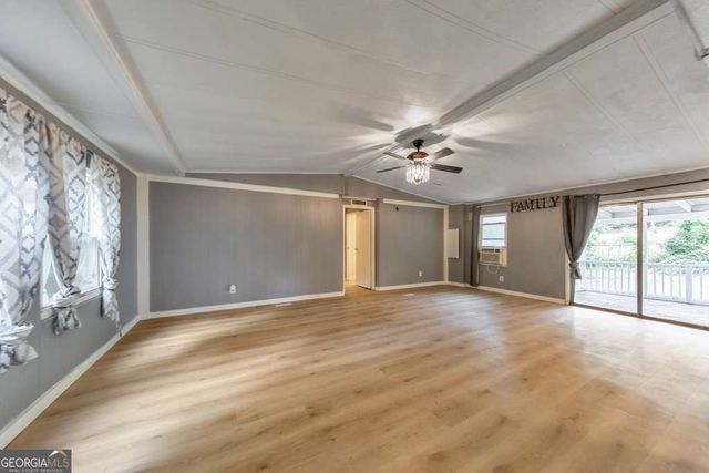 4368 Clark Circle SE, Acworth, GA 30102