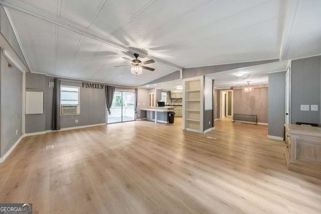 4368 Clark Circle SE, Acworth, GA 30102