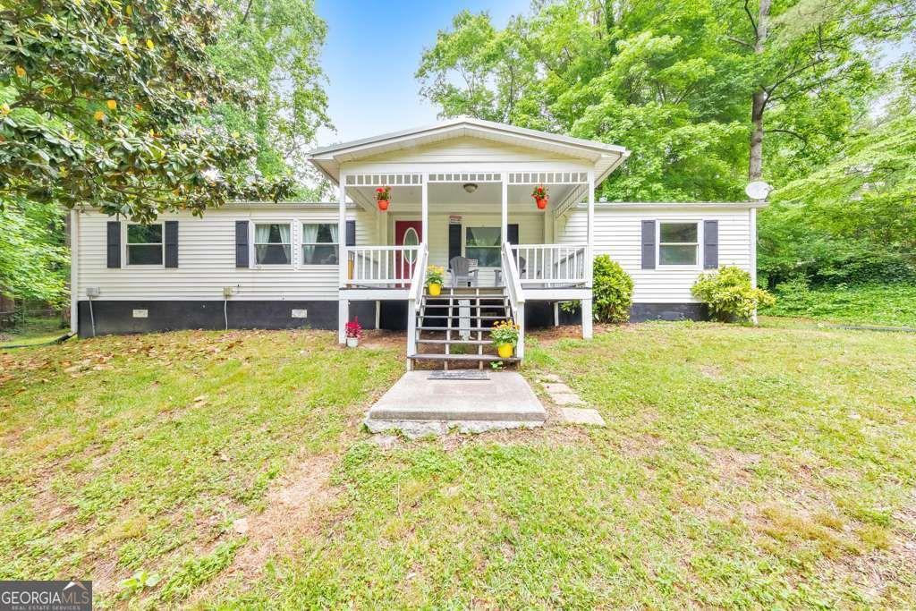 4368 Clark Circle SE, Acworth, GA 30102