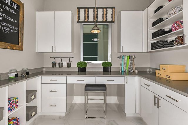 1050 SE Faulkner Terrace, Palm Beach Gardens, FL 33418