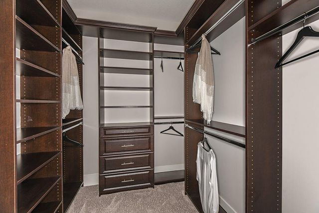 1050 SE Faulkner Terrace, Palm Beach Gardens, FL 33418