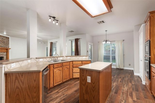 15507 Appaloosa Drive, Frisco, TX 75035