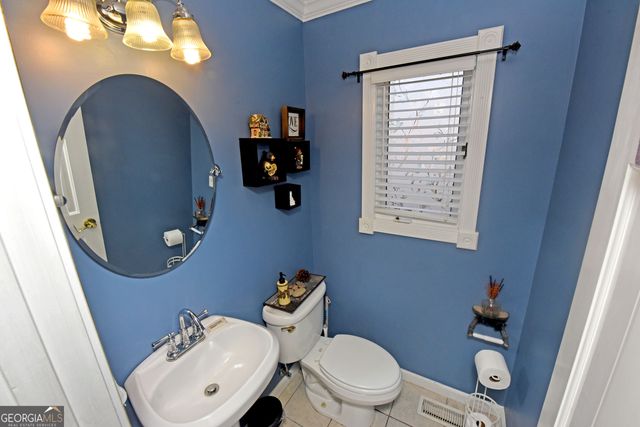 327 Brucken Strasse 305, Helen, GA 30545