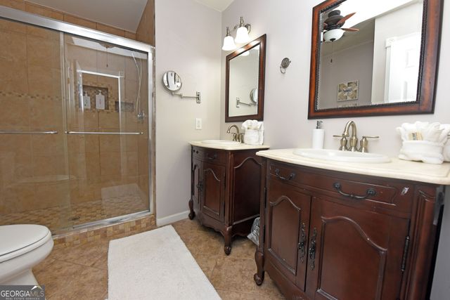 327 Brucken Strasse 305, Helen, GA 30545