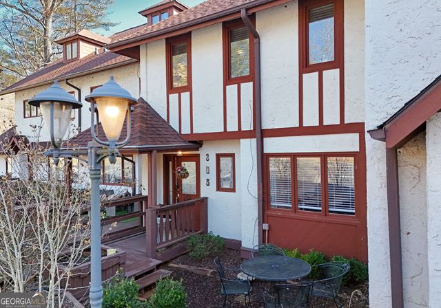327 Brucken Strasse 305, Helen, GA 30545