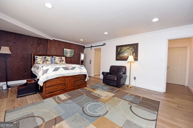 327 Brucken Strasse 305, Helen, GA 30545