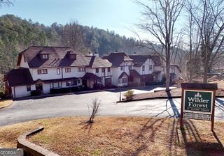 327 Brucken Strasse 305, Helen, GA 30545