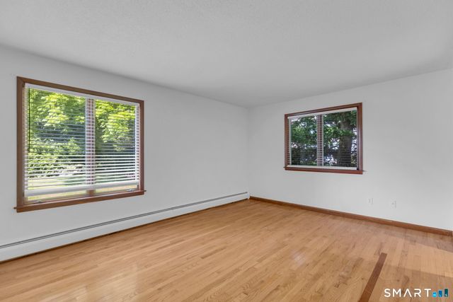 2595 Albany Avenue, West Hartford, CT 06117
