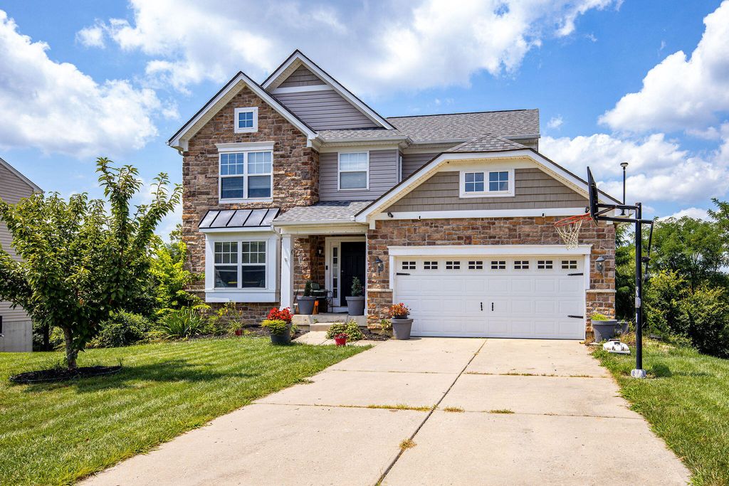 2740 Pebble Creek Way, Florence, KY 41042