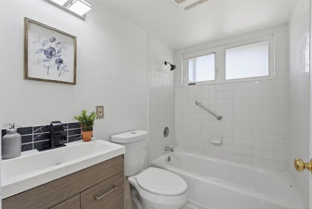 78 Chancellor Place, Berkeley, CA 94705