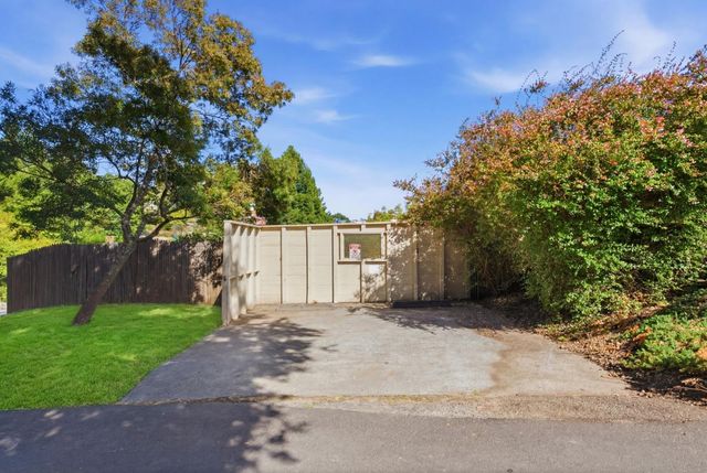 78 Chancellor Place, Berkeley, CA 94705