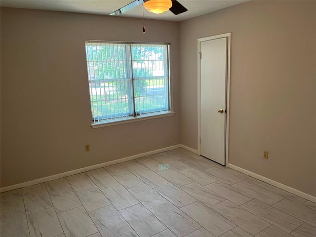 2726 Pickerton Drive, Deer Park, TX 77536