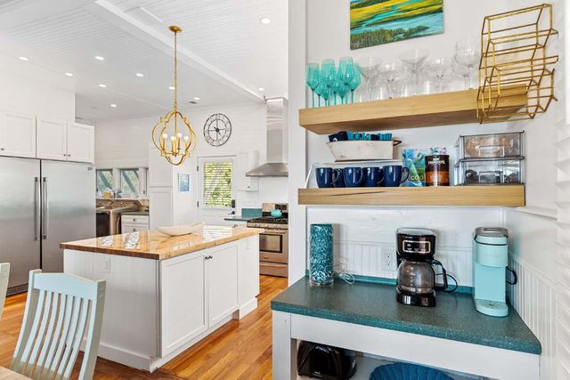 509 W Ashley Avenue, Folly Beach, SC 29439