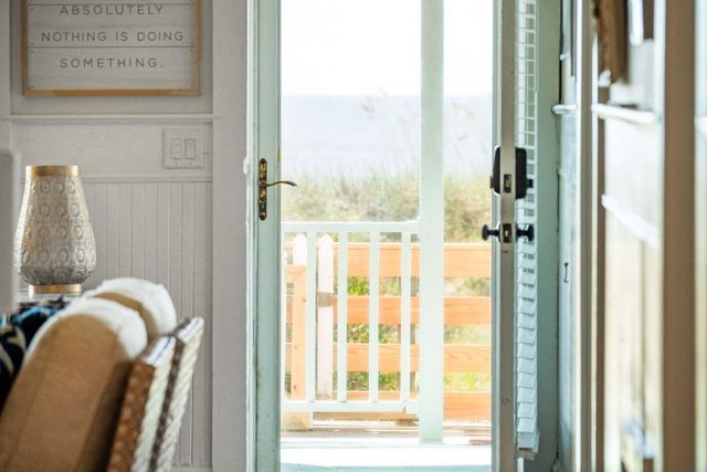 509 W Ashley Avenue, Folly Beach, SC 29439