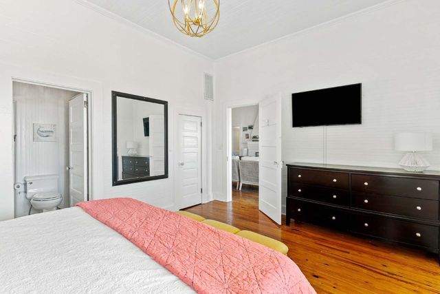 509 W Ashley Avenue, Folly Beach, SC 29439