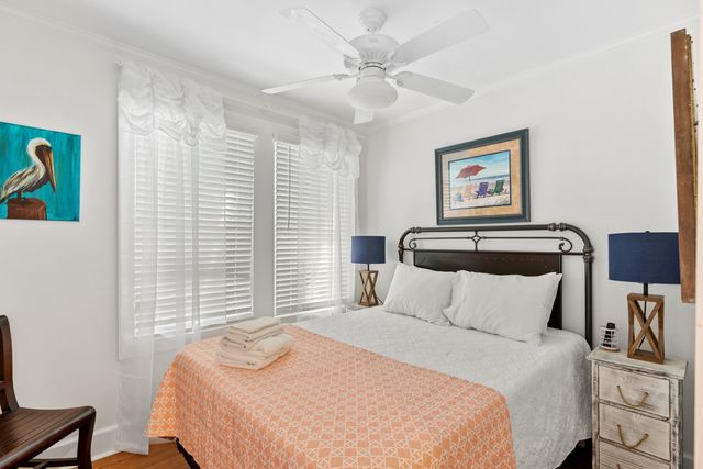 509 W Ashley Avenue, Folly Beach, SC 29439